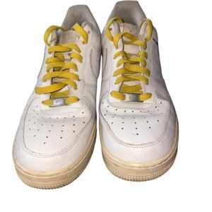 Men Nike Air Force One White Sneakers with Yellow Laces Needs TLC Size 10.5